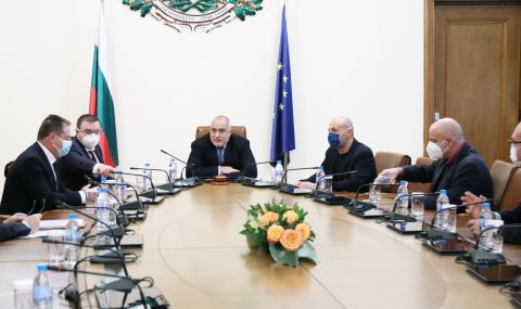 Българският лекарски съюз ще подпомага правителството за ваксинирането - 1