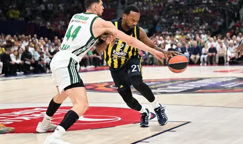 Фенербахче се класира за финала в Евролигата след като отстрани миналогодишния шампион - 1