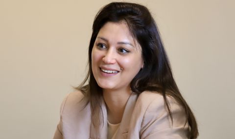 Социолог: Животът на правителството не зависи само от разбирателството между Денков и Мария Габриел - 1