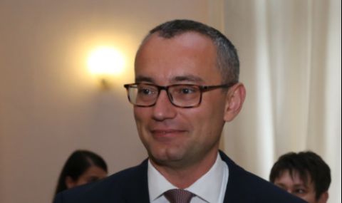 Николай Младенов: Страховете от бежанска вълна са неоснователни - 1