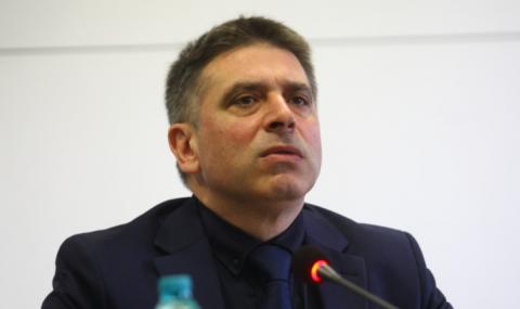 Данаил Кирилов: Решението за оставката е изцяло мое - 1