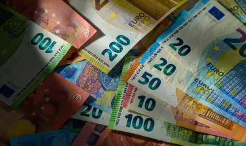 Късметлия спечели 37 милиона евро от лотарията и взе сумата в последния възможен момент - 1