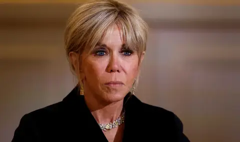 Макрон заведе дело срещу американска инфлуенсърка заради твърденията ѝ, че съпругата му е мъж - 1