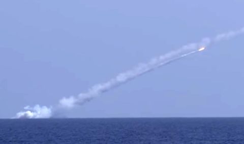 Русия изпрати в Черно море кораб с ракети „Калибър“ - 1