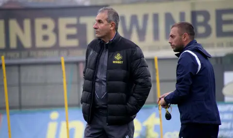 Виктор Димитров с остра реакция след раздялата на баща си с Ботев Пловдив: "Декларациите са преходни, шампионите остават!" - 1