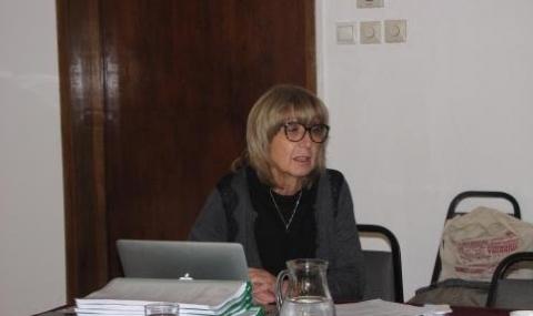 Д-р Мария Йорданова пред ФАКТИ - какво всъщност значи резолюцията на ЕП за България - 1