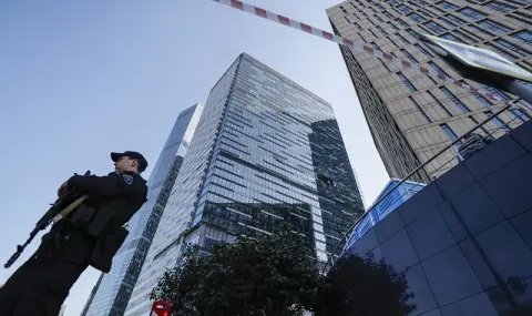 Украйна засипа с дронове Русия, загина дете