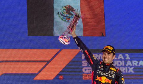  Серхио Перес триумфира в Гран при на Саудитска Арабия  - 1