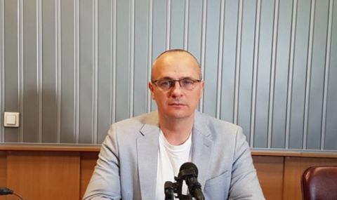 Политолог: Борисов от години  прави политика с извиване на ръце, със заплахи, с клетви, с ругатни дори - 1