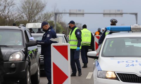 Предупреждение за шофьорите преди празниците - 1