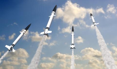 Ракетите на САЩ може да запалят цяла Русия - 1
