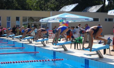 Плувен клуб „Бриз” участвал с деца-фантоми на Държавното първенство - 1