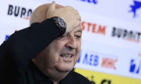 Венци Стефанов: Бербатов призовава за футболна война във времена на истинска такава - 1