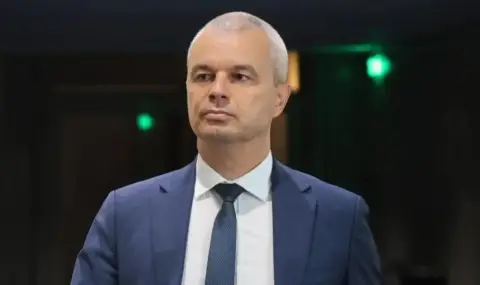 Костадинов: Нескопосаните лупинги на Радев за Украйна предизвикват насмешка и презрение