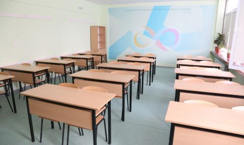 Три общини в Кюстендилска област минават на дистанционно обучение - 1