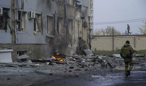 Експлозии отекнаха тази сутрин в Киев - 1