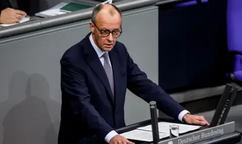 Bloomberg: Избухливият Мерц се проваля във вътрешната политика, германците не го искат за канцлер - 1