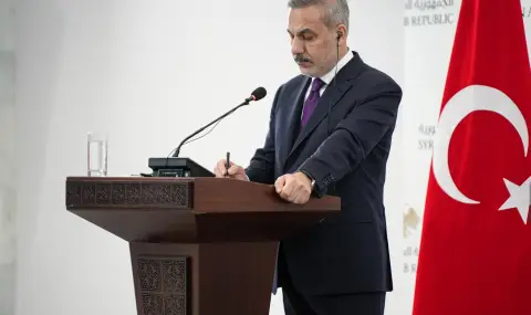 Хакан Фидан от Давос: Конкретните действия ще засилят ефекта на Съвета за мир - 1