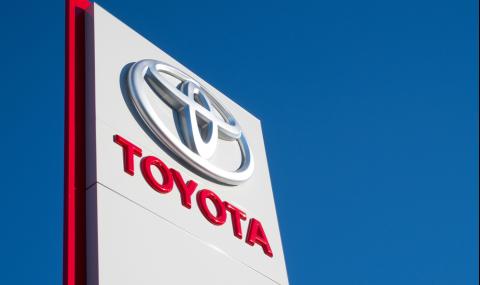 98% спад в тримесечната печалба на Toyota - 1