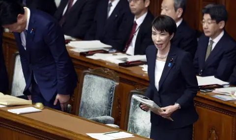 Премиерът на Япония се противопоставя на наследяване на трона от жени - 1