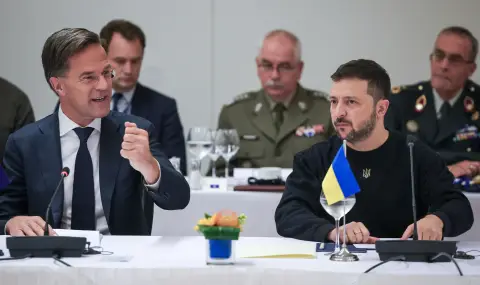 Volodymyr Zelensky in Brussels for talks with NATO and EU leaders  - 1