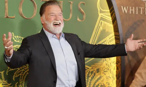 Арнолд Шварценегер изненада пътниците във виенското метро - 1