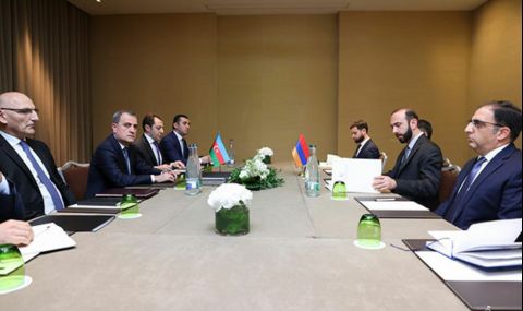 Външните министри на Армения и Азербайджан се срещнаха в Женева - 1