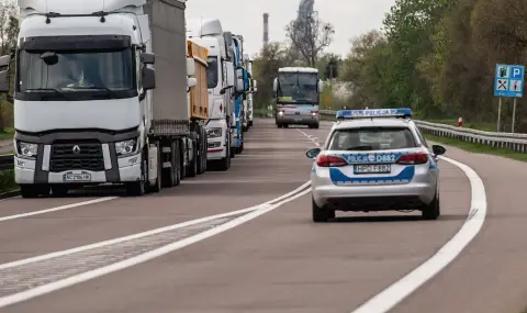 Полски шофьори блокираха границата с Украйна  - 1