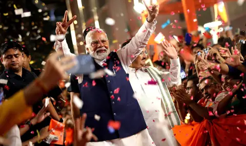 Индийският премиер Нарендра Моди ще положи клетва за впечатляващ трети мандат на 9 юни - 1