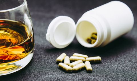 Опасна комбинация: Какво може да се случи, когато смесим антибиотик и алкохол?  - 1