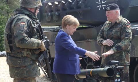 Меркел предупреди: Миналото ни е нацистко - 1