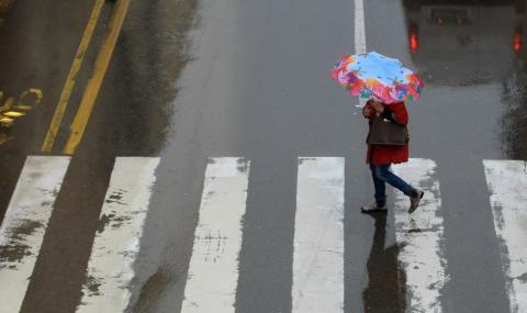 Обилни валежи в 4 области - 1