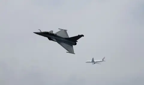 French fighter jet shoots down drone that entered Latvian airspace  - 1