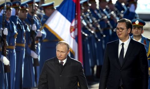 Лавров се хвали: Вучич и Путин редовно се чуват, съгласуват ходовете си - 1