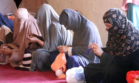 Отношението на талибанския режим към жените в Афганистан е престъпление срещу човечеството - 1