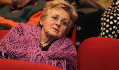 Юлия Берберян празнува днес - 1