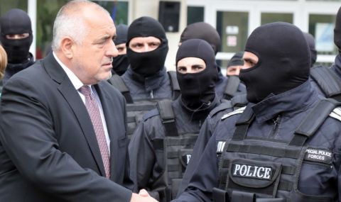 Борисов за полицаите: 15% сега, догодина още - 1