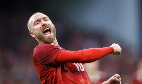 Кристиан Ериксен: Легендите на Ман Юнайтед затрудняват повече играчите с критиките си - 1