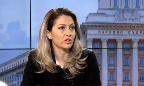 Рая Назарян: На Радев президентството вече му е тясно и започва да говори за създаването на партия - 1