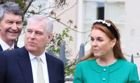 Сара Фъргюсън е забелязана за пръв път след скандалите с Епстийн в луксозен ски курорт (СНИМКИ) - 1