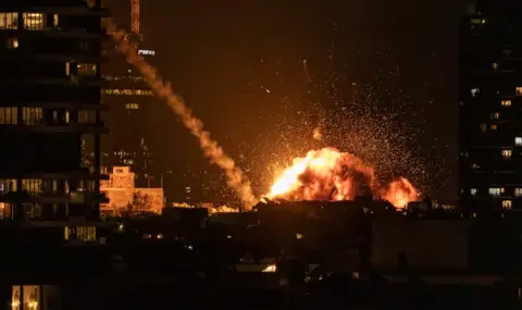 Islamic Revolutionary Guard Corps: We continue to strike US and Israeli targets  - 1