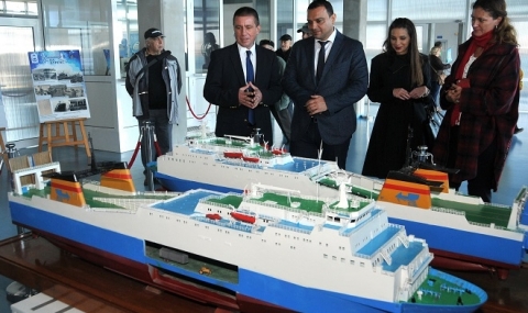 България купува нов кораб за борба с нефтените разливи - 1