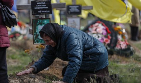 Според украински прокурор цивилните жертви са 100 000: десет пъти повече от официалните данни - 1