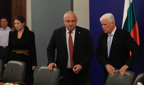 "Касичката на Пеевски и Горанов": какво ни каза Демерджиев - 1