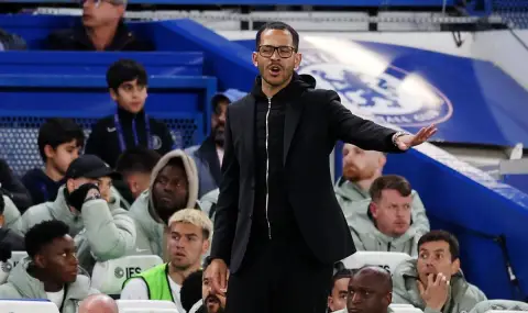 Челси официално уволни Лиъм Росиниър - 1