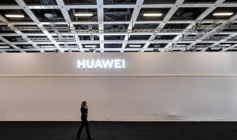 Великобритания: Huawei работи с китайското правителство - 1