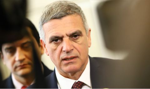 Стефан Янев ще води две листи на "Български възход" - в 23 МИР в София и в Пловдив - 1