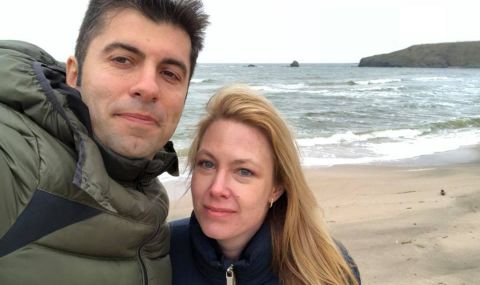 Съпругата на Кирил Петков: За България знаех само, че е на север от Гърция - 1