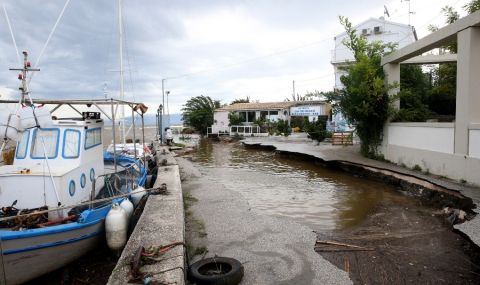 Сериозни наводнения в Гърция - 1