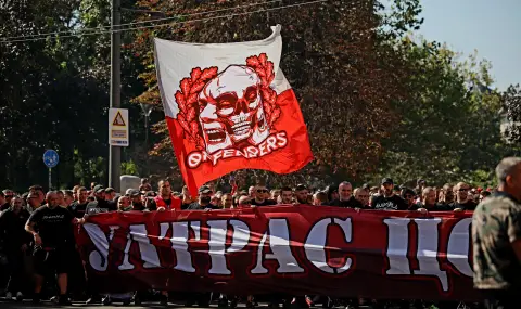 Фенове на ЦСКА събират 15 000 евро за хореография - 1